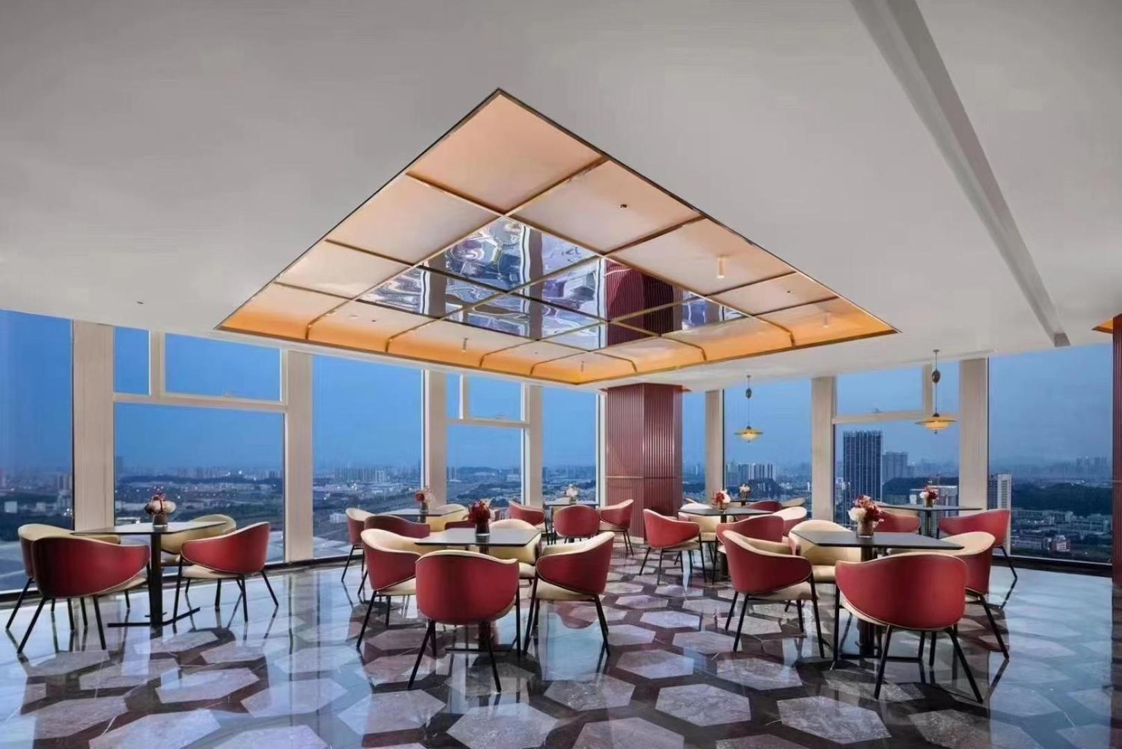 Radisson Red Guangzhou South Railway Station Hotel Екстериор снимка